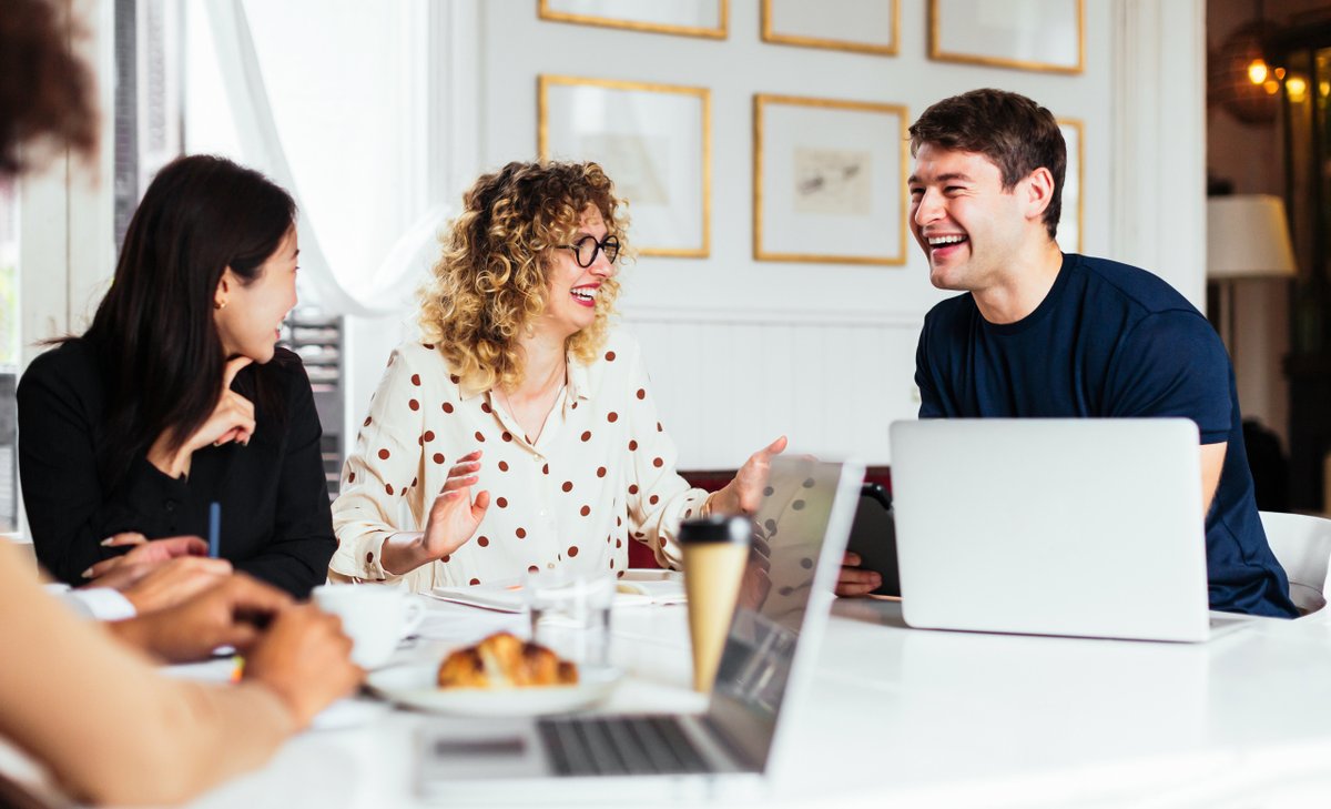 A1RetailMag's tweet image. Amex research: UK small business owners turn to AI for advice – but human connection matters most. Find out more ➡️ a1retailmagazine.com/latest-news/uk… #retail #retailnews #growing #shift #small #business #owners #AI #advice