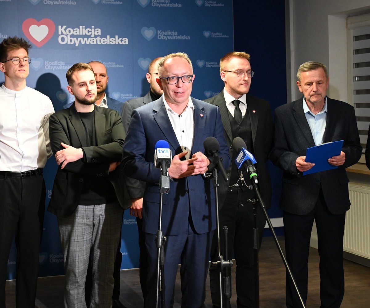 📣 <a href="/arturgierada/">Artur Gierada</a> wybrany na Przewodniczącego Regionu Świętokrzyskiego Koalicji Obywatelskiej.

Dziękujemy wszystkim członkiniom i członkom świętokrzyskich struktur za udział w wyborach.