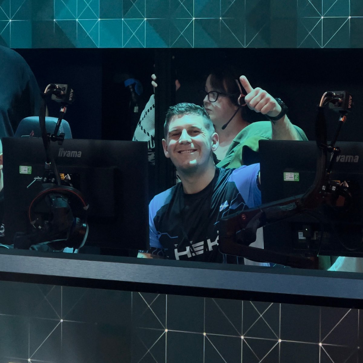 Team HSK Halo tweet media