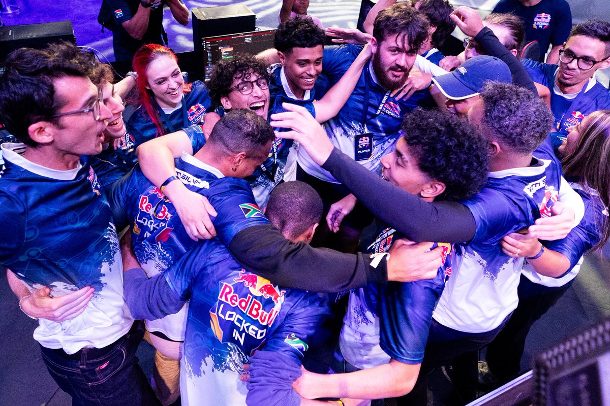 ✨ Skarra ✨ tweet media