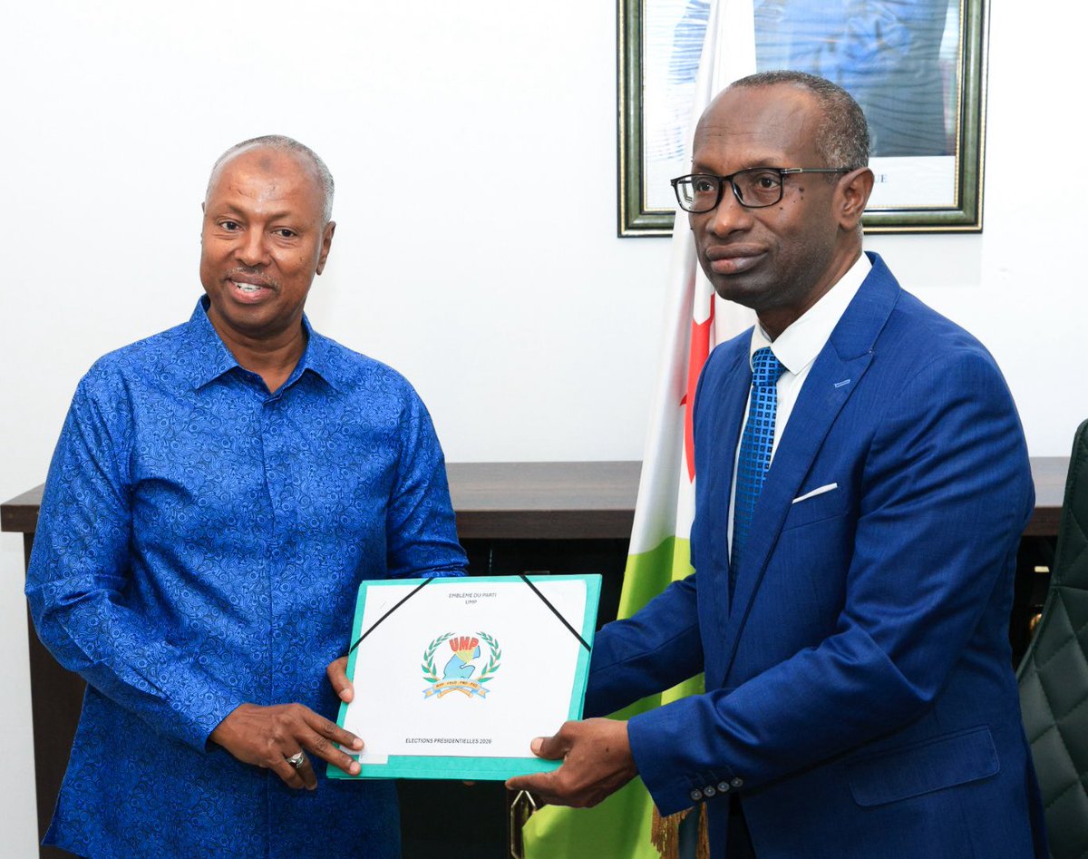 Ilyasdawaleh's tweet image. Tous ensemble pour déposer le dossier de notre candidat. #IOG2026. 
Candidat du Peuple Fier de #Djibouti. 
Ensemble, écrivons la prochaine étape de notre histoire.

 #Unité #Stabilité #Sagesse #Avenir #Consolidation