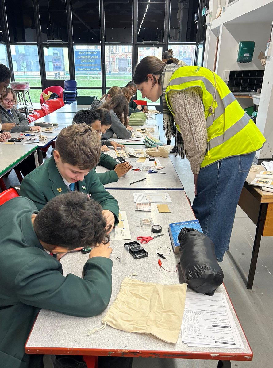 WRWArecycling's tweet photo. During #RepairWeek, our Education Team held 2
@theteamrepair workshops across member boroughs!  Children at Chestnut Grove Academy became engineers—fixing consoles, building circuits &amp; learning how repair fights #EWaste for a #CircularEconomy. #STEM https://t.co/Xvc90XWNwb