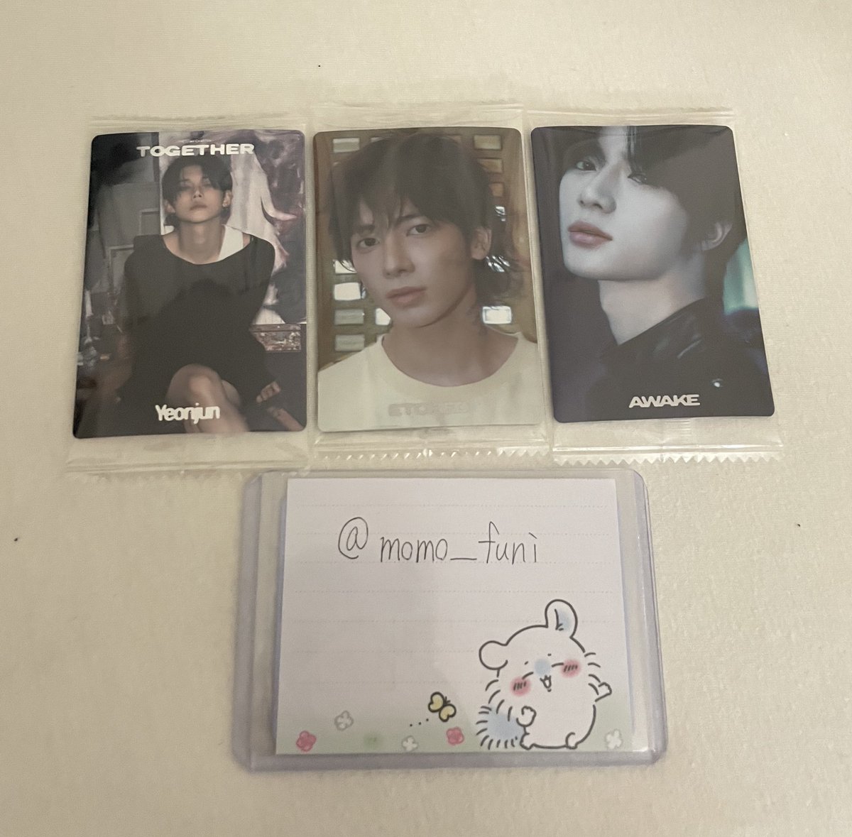 ももふに tweet media