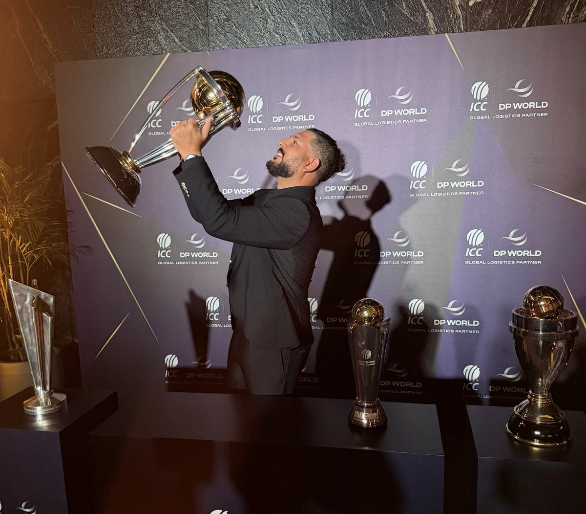 Yuvraj Singh tweet media