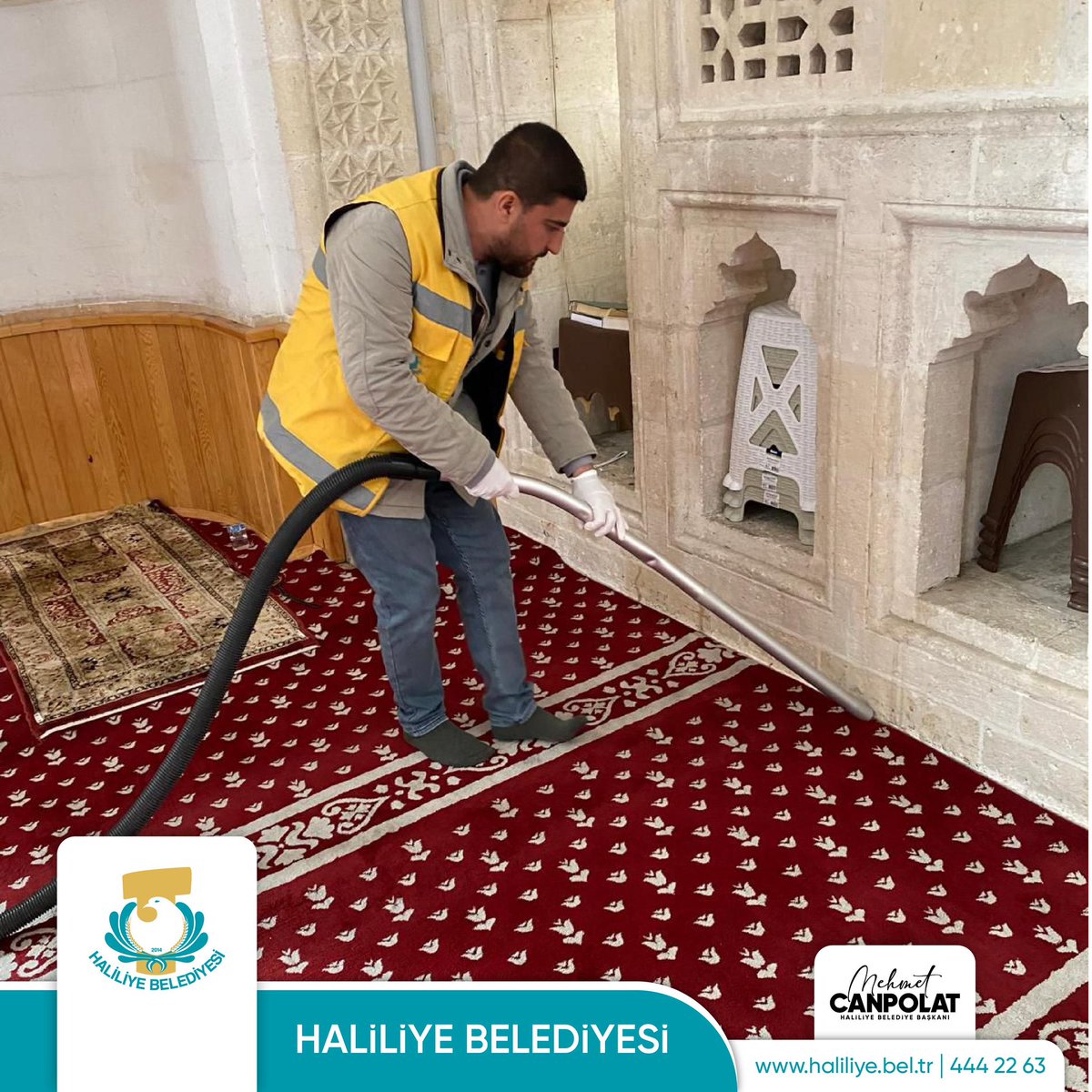 haliliye_bld's tweet photo. Ramazan ayının manevi atmosferine yönelik hazırlıklarımız titizlikle sürdürüyoruz. 🌙

🔹  Sosyal Hizmetler Müdürlüğü ekiplerimiz tarafından camilerimiz gül suyuyla temizlenerek teravih namazına hazır hale getiriliyor. https://t.co/aenQm4Ox84