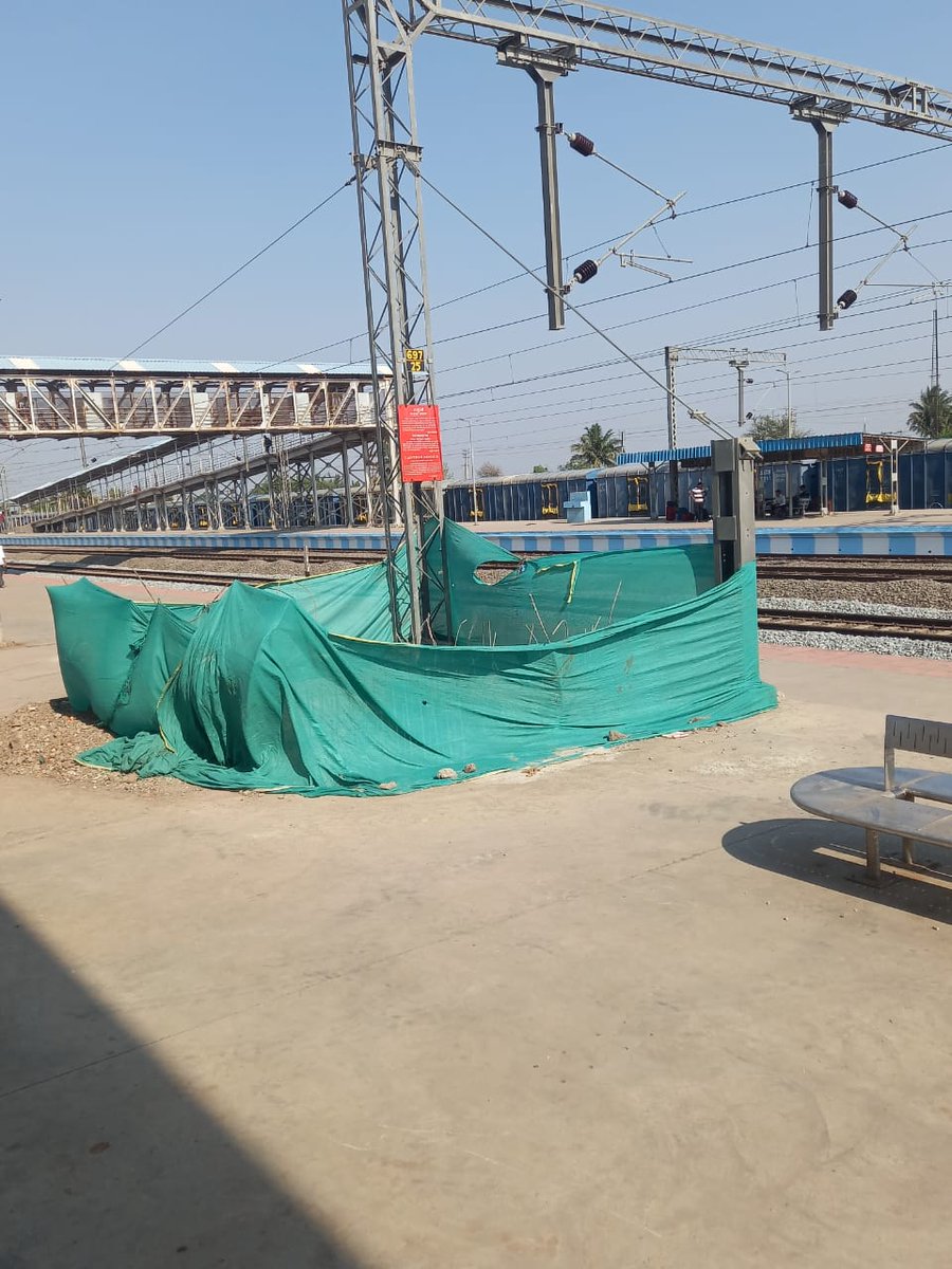 Raybagrailway's tweet photo. Upgradation - Upgradation - Upgradation.
#Raybag https://t.co/pSJ4wCgQFL