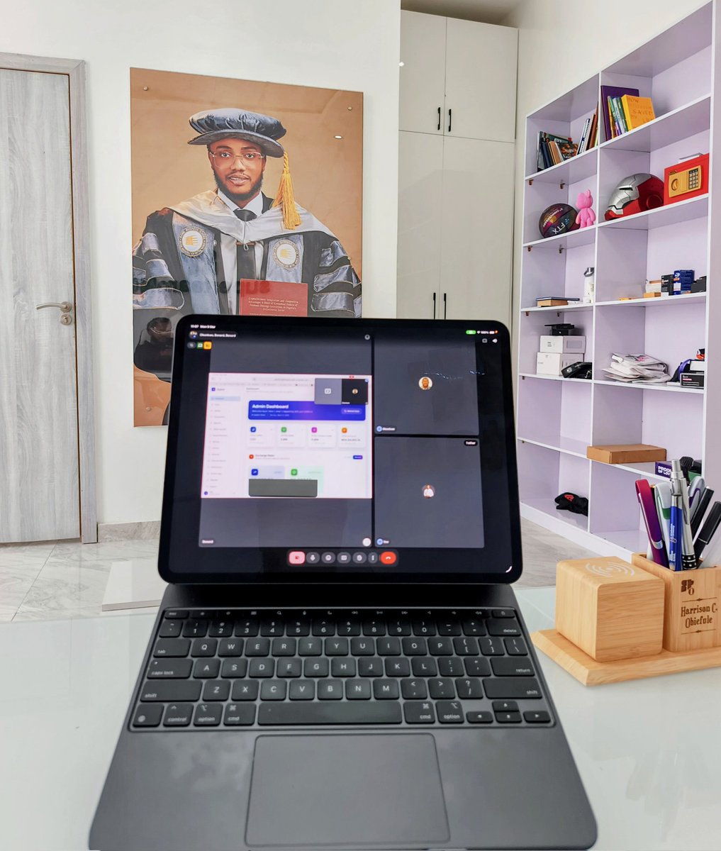 Dr. Harri tweet media