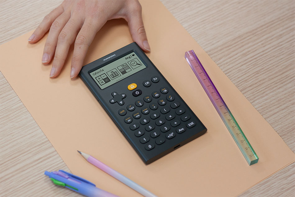 NumWorks tweet media