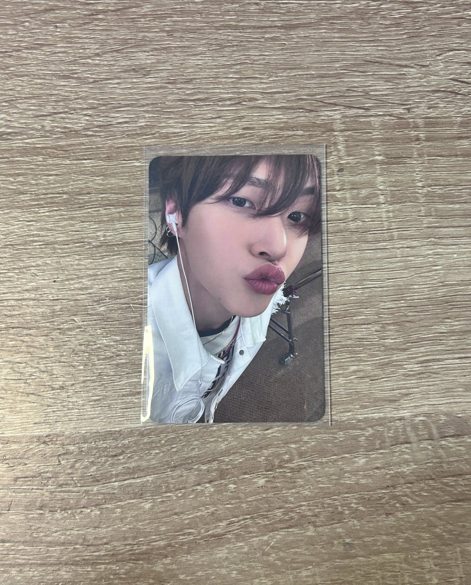 ⠀ ⠀⠀ ⠀⠀สวัสดีค่ะ แจกการ์ดวอนบิน RIIZE
พอดีไม่ได้เก็บน้องข้าวคับ 🙇🏼‍♀️

♥  รีทวิตนี้อย่างเดียว( ขอคนสะดวกออกค่าส่ง 40฿ ) 
💭 ประกาศผล 11 . 03 . 26 

#ตลาดนัดRIIZE #ตลาดนัดน้องข้าว แจก