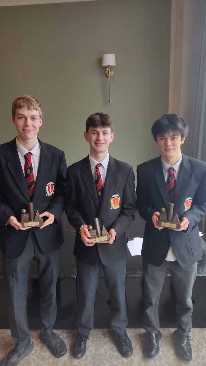 Coláiste An Spioraid Naoimh tweet media