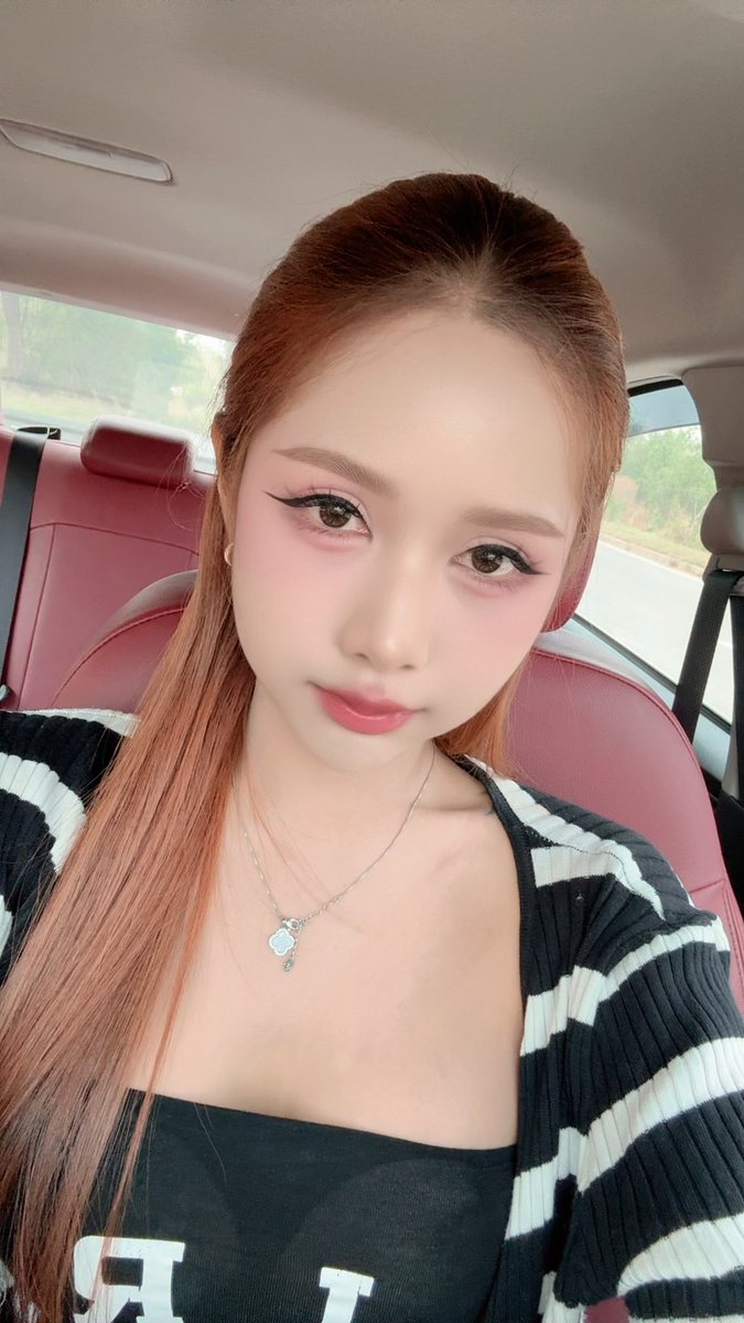 結 👋 tweet media