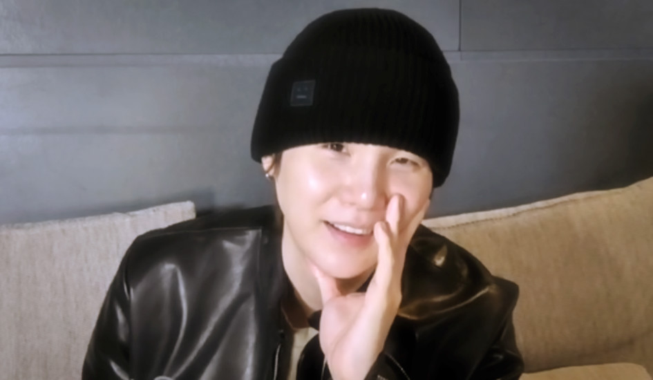 beautiful birthday boy  ♥︎𓂃