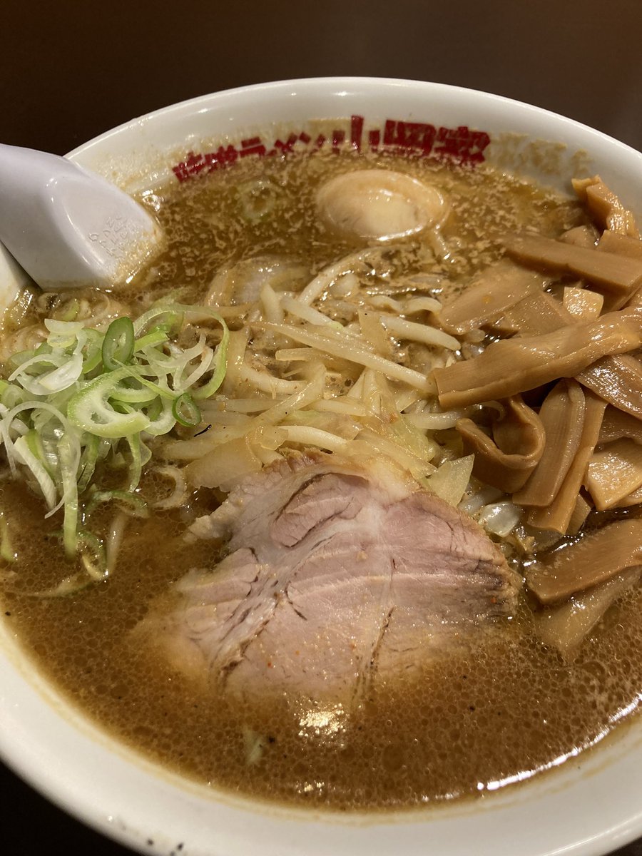 みさき tweet media