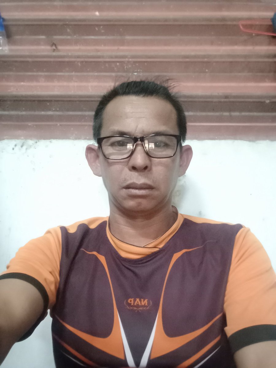 เอ๋...ชายแท้ tweet media