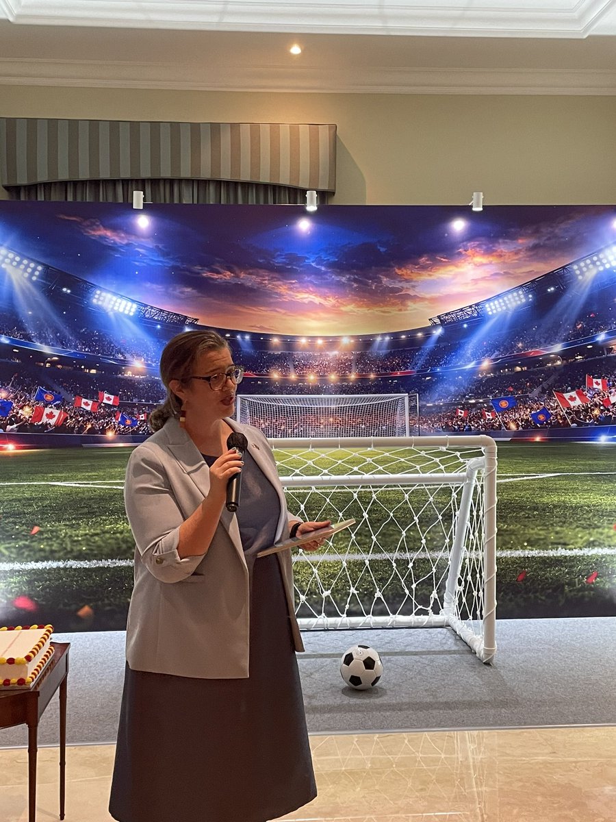 Canada-ASEAN tweet media