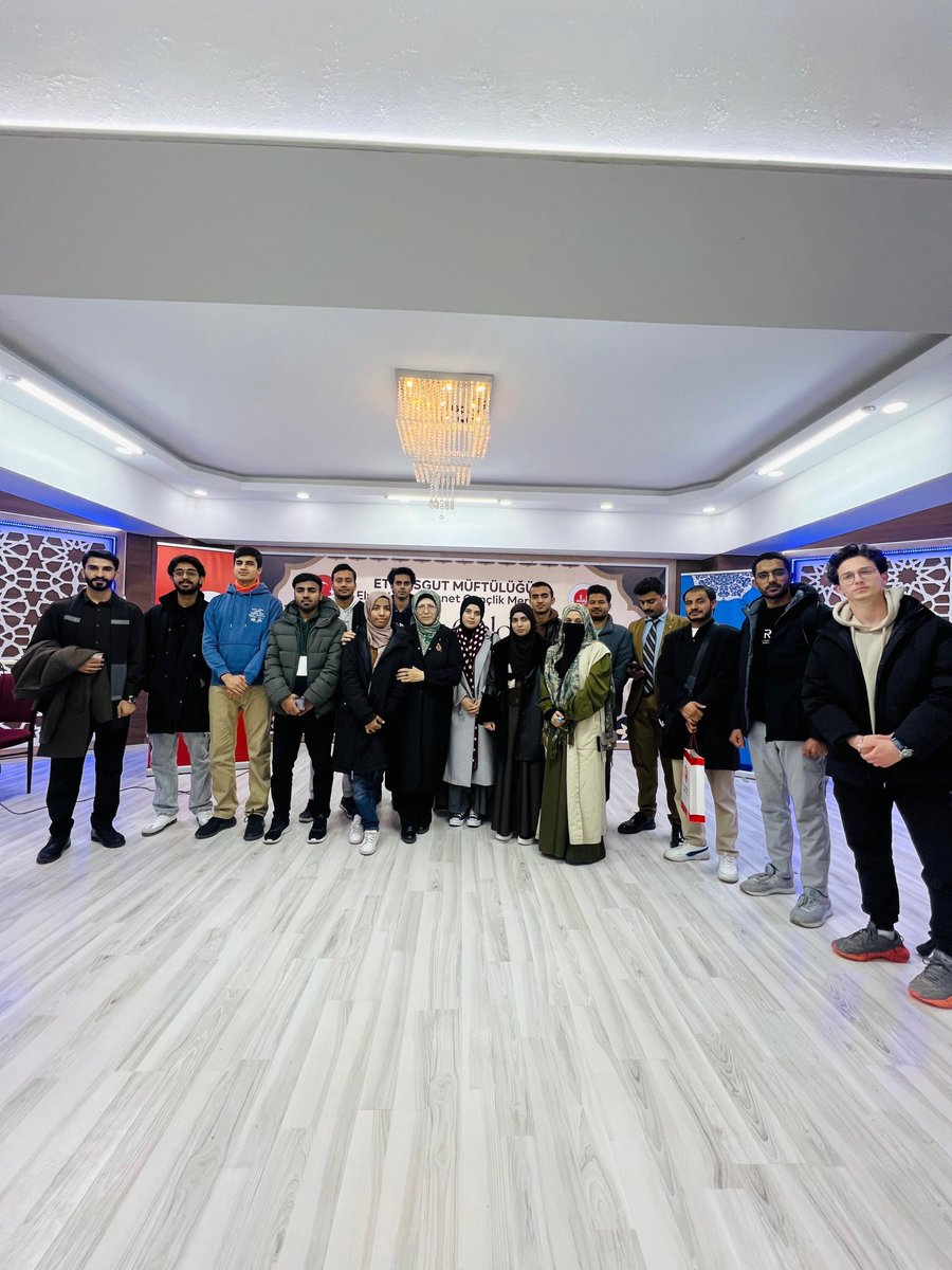 paksturk's tweet photo. Pakistan İftar - Ankara 
PAKSTURK extend their heartfelt thanks to Fatma Yağız Kotan hocam for kindly hosting and arranging a wonderful iftar for the Pakistani student community. A beautiful evening of gratitude, unity, and Ramadan spirit. 
#Paksturk #StudyinTurkey https://t.co/trRQJe8FT1