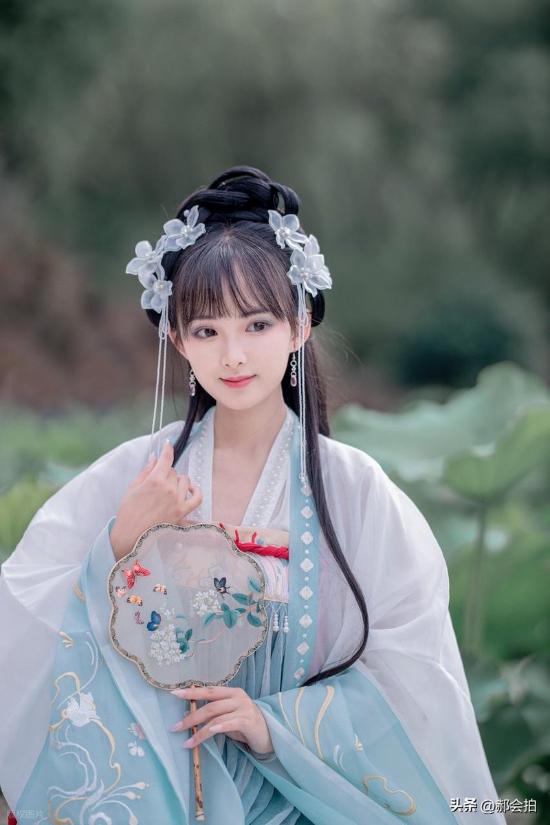 lixiaoli666666's tweet image. Hanfu: where tradition meets timeless elegance ✨
#Hanfu #ChineseCulture #TraditionalFashion