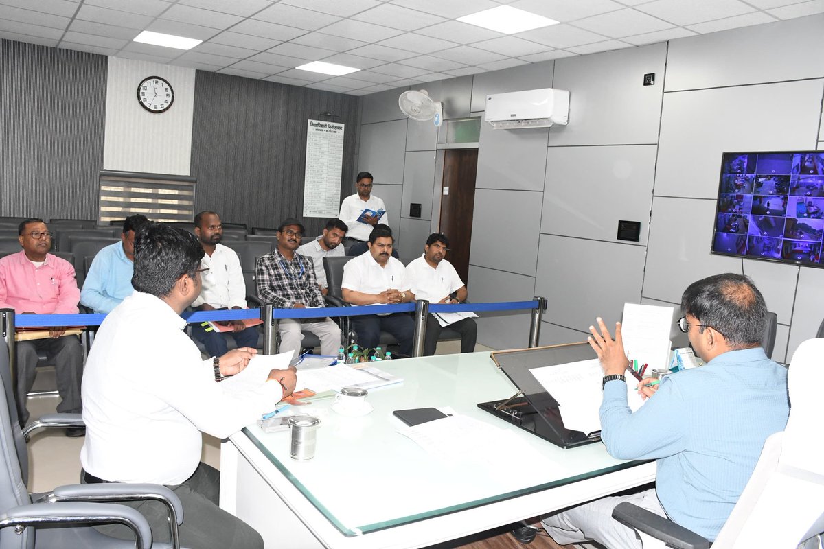 DM Firozabad tweet media