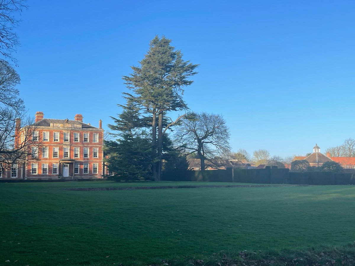 Middlethorpe Hall NT tweet media