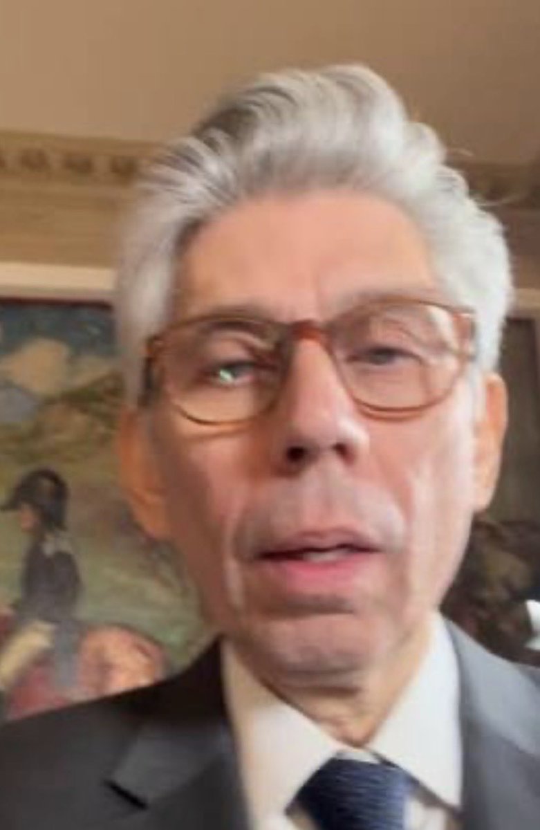 De hoy en adelante ni los más torcidos van a pagarle a esta basura de periodista <a href="/DCoronell/">Daniel Coronell</a> un fracaso de ser humano.