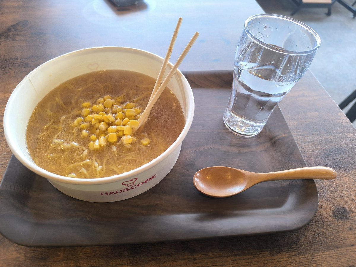 douhan318's tweet photo. インスタントラーメン専門ライダーズカフェ行ってきました♫ https://t.co/WhWA5QBgad