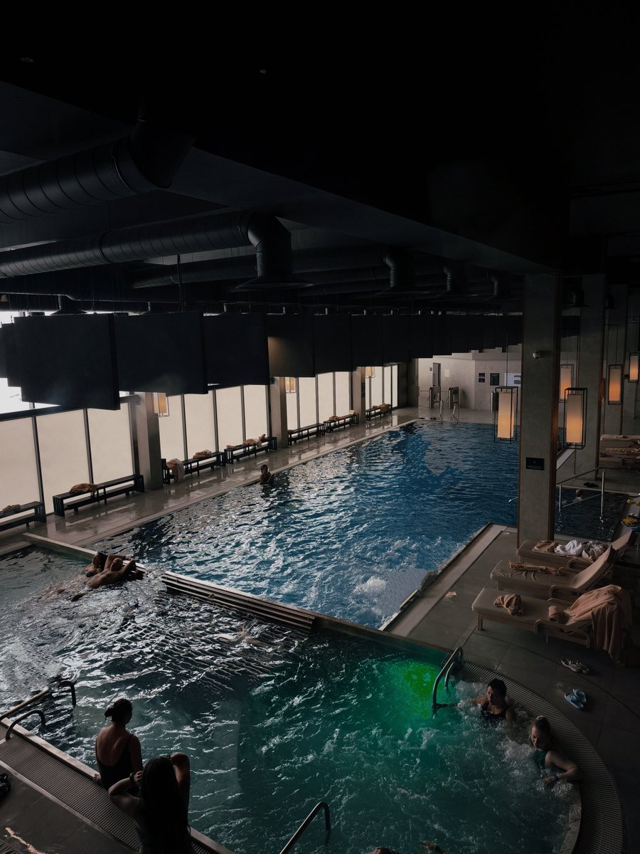 8 марта, продолжение