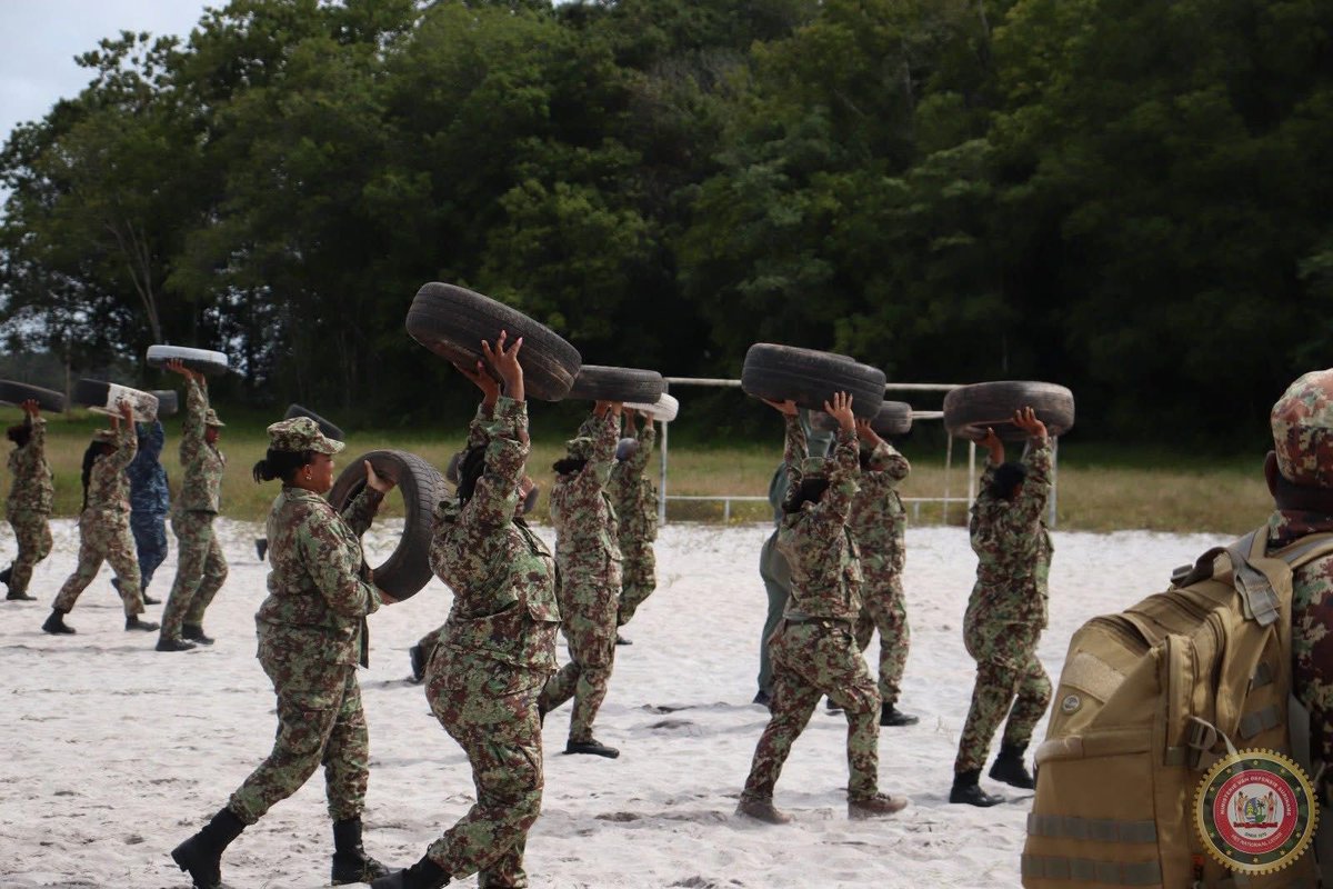 WKioeASen's tweet photo. On March 8, we celebrated International Women's Day. From leadership roles to specialists, women, alongside their male colleagues, play a vital role in the Armed Forces. On March 6, thirty-two women from all branches participated in an intensive field exercise at the Ayoko Base. The hot sand and weather, as well as the physically stressful activities, did not deter them from reaching the end. This event demonstrated their resilience, force, and discipline, which all symbolize their commitment and ownership in being part of the Armed Forces. Well done, ladies!