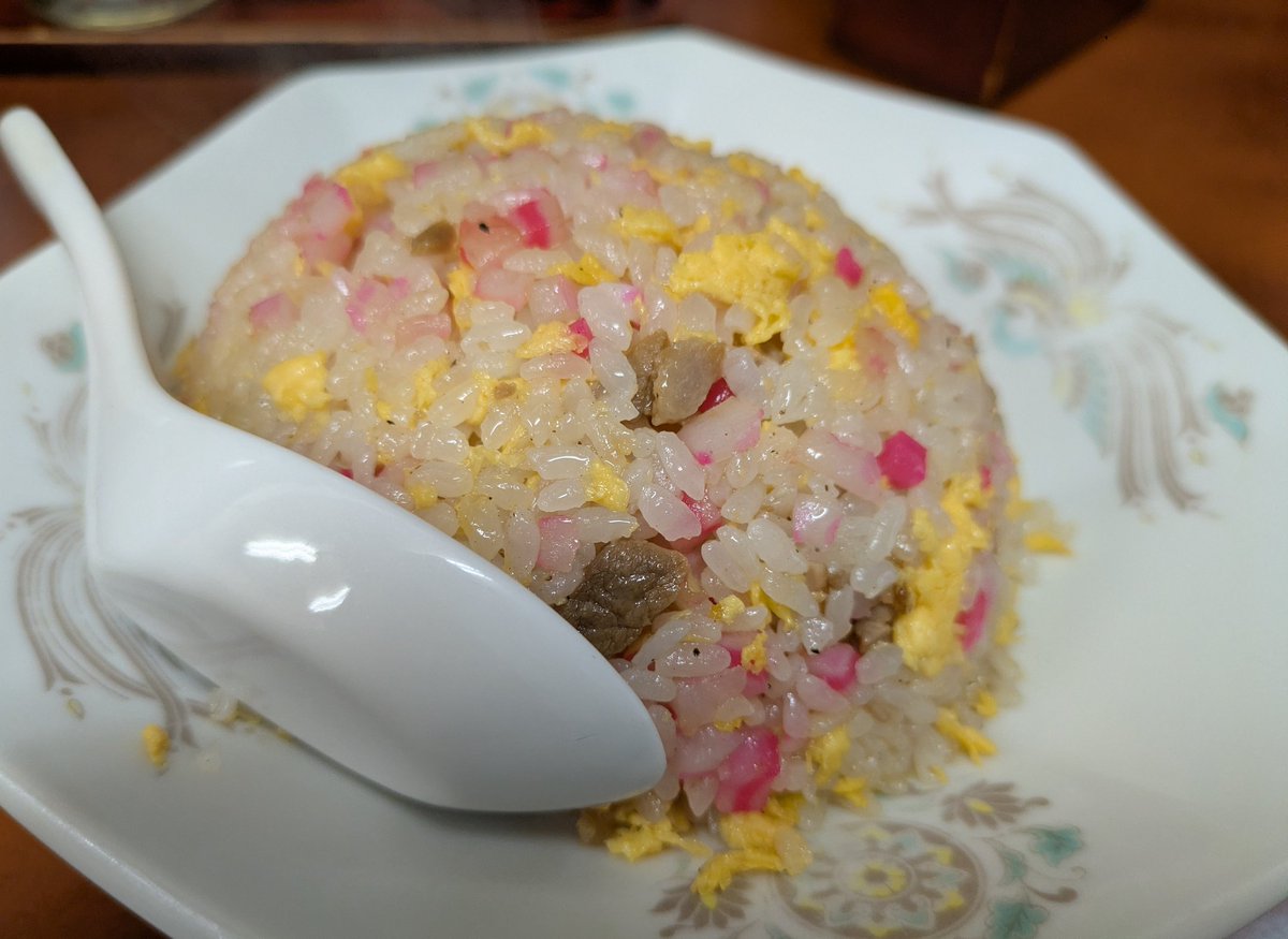 フーピート tweet media