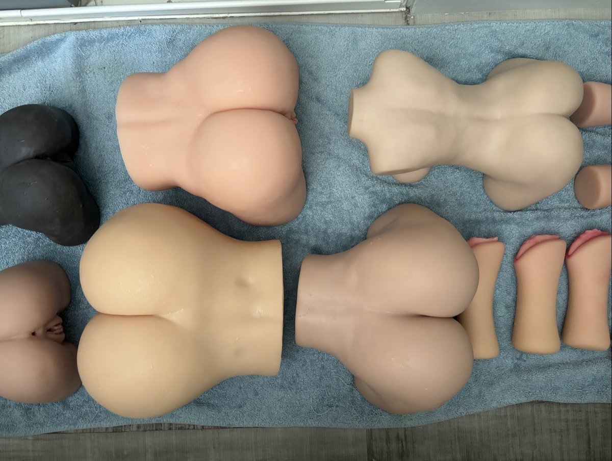 Not too much trouble maintaining your dolls? Think about the dollcare schedule application in the AppStore. To manage the cleaning of multiple dolls #tantaly #CLM #lovedoll #torsosexdoll #aibei #motsutoys #erovenus #mrlsexdoll