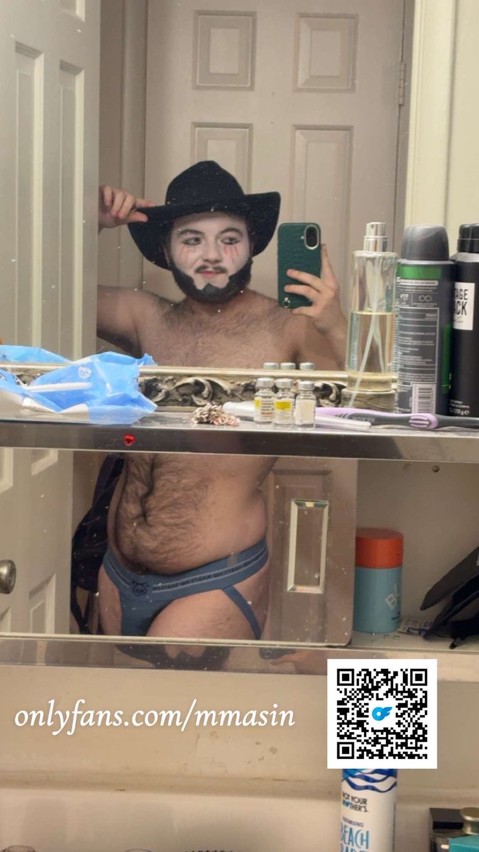 freakypyro2's tweet photo. Come Ride Cowboy #ftm #OF #transman #transmasc https://t.co/q1x20ojj5M
