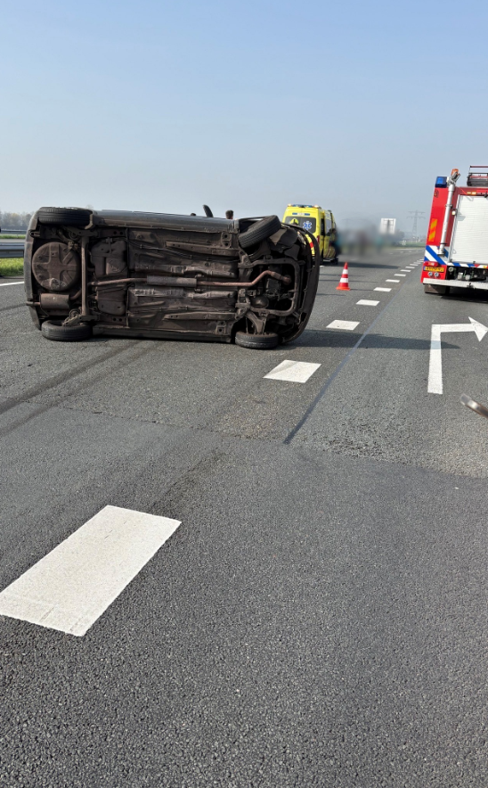 Ongeval op A58 tussen Heinkenszand en knp. Steleplas