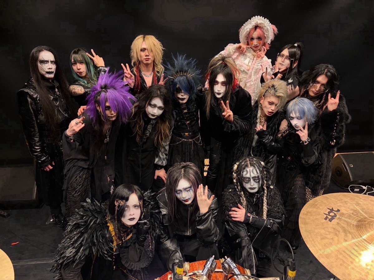 Madmans Esprit tweet media