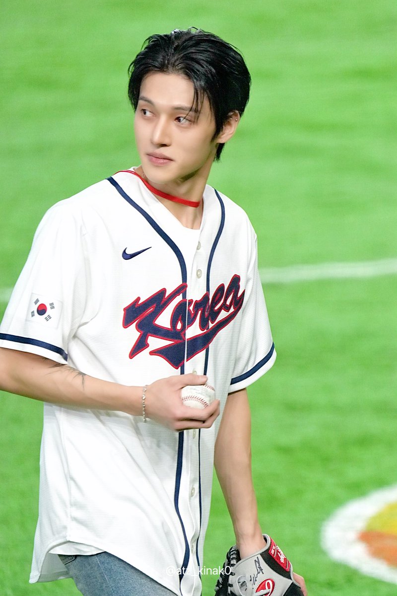 ⚾️

#ATEEZ #wooyoung #ウヨン #始球式
 #wbc