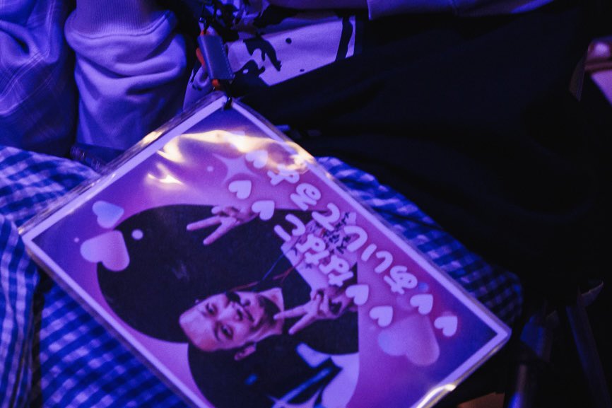 バカ本名写ってて草