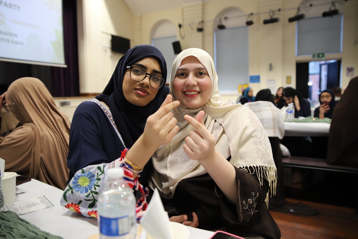 WRSixthForm's tweet photo. Our sixth form students organised another incredible Iftar event last week!

Thank you to everyone involved. 

#Ramadan https://t.co/mUCh7HLWCy