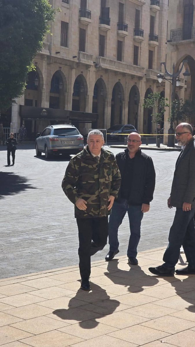 الذبابة مفتية المساعي الحميدة🪰 tweet media