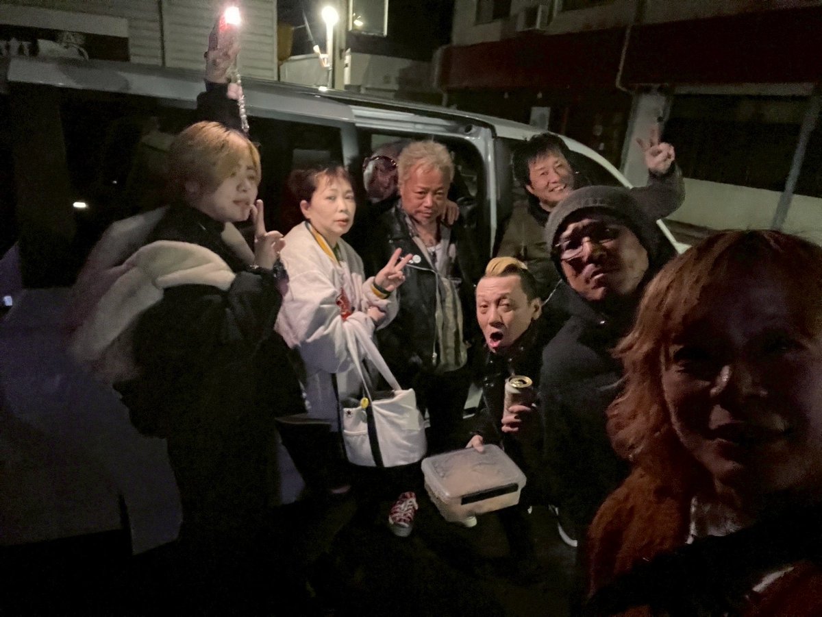 SO-CHO PISTONS tweet media