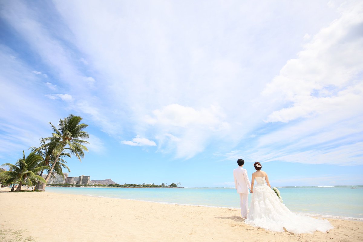 cosmo_wedding's tweet photo. 気軽にハワイウエディング💕挙式も旅行もリーズナブルに！教会、ビーチ、ガーデンなど、おふたりの希望の場所でハワイ挙式が叶います。
お問合せはこちらまで💁‍♀️💁‍♂️

https://t.co/IQFnIYGEBV
#ハワイ #ハワイウエディング #ハワイ挙式 #ハワイ旅行 #ウエディング #結婚式 https://t.co/Afm9xuRXU6