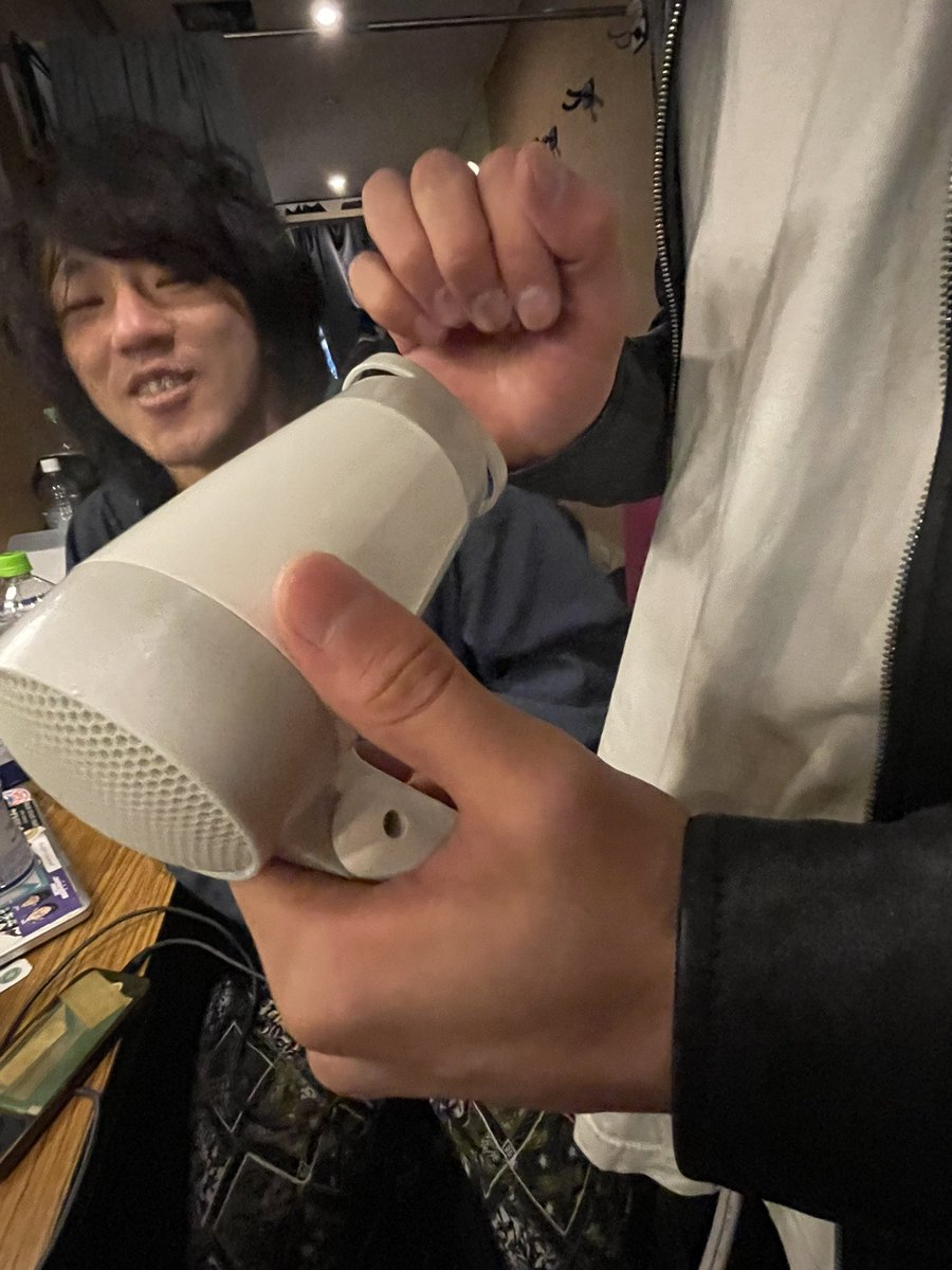 カンタ•デ•ラ•ロッチャ（May Forth） tweet media