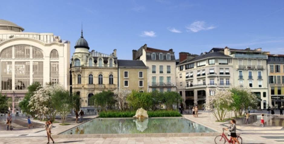 François Bayrou tweet media