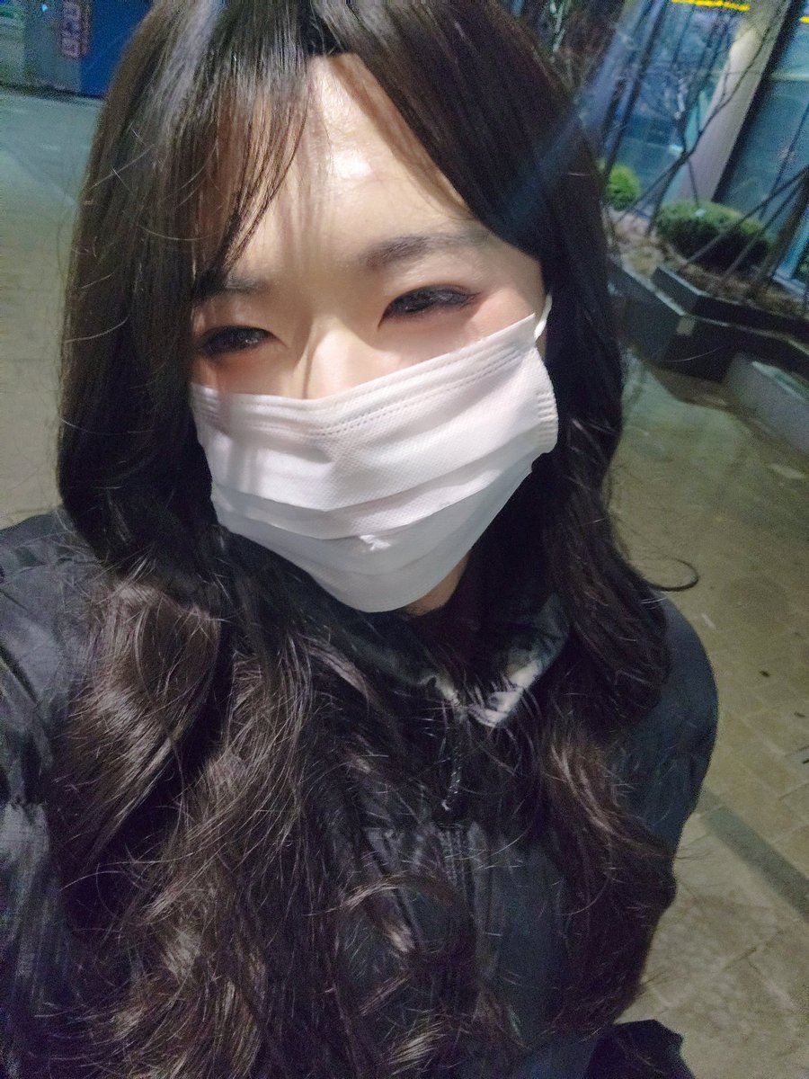 harin.bloom tweet media