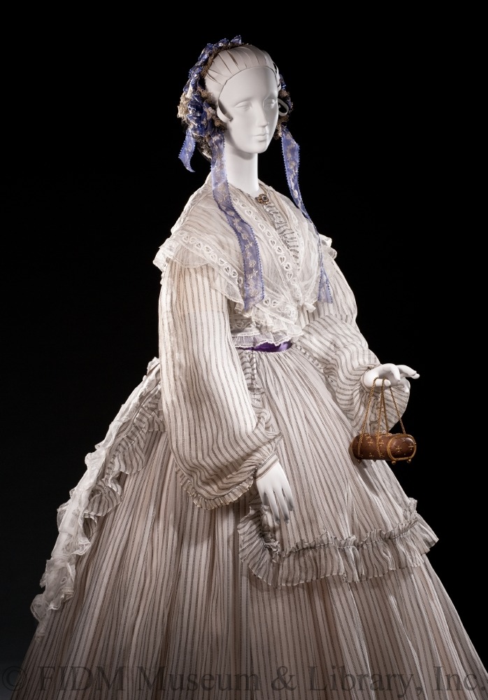 WikiVictorian tweet media