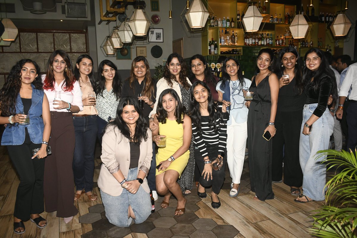 SystematixGrp's tweet photo. An evening celebrating key milestones for Systematix Group, from the success of our annual conference Manthan to welcoming new leaders and marking important business achievements.

A proud moment for the teams whose collective effort, resilience and commitment continue to drive our journey forward.

#SystematixGroup #TeamSystematix #CorporateMoments #TeamCelebration #WorkplaceCulture #Milestones #CorporateLife