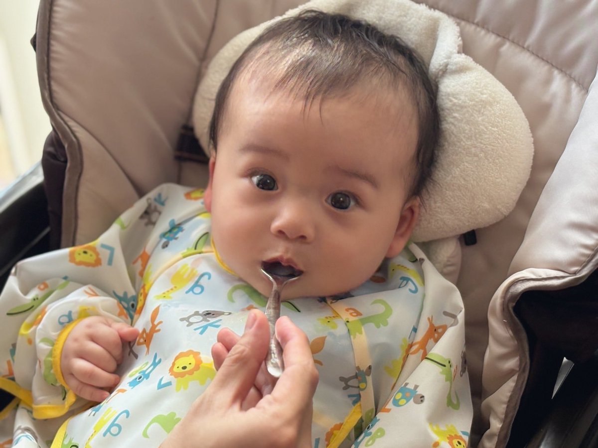 りおまる㌠ tweet media