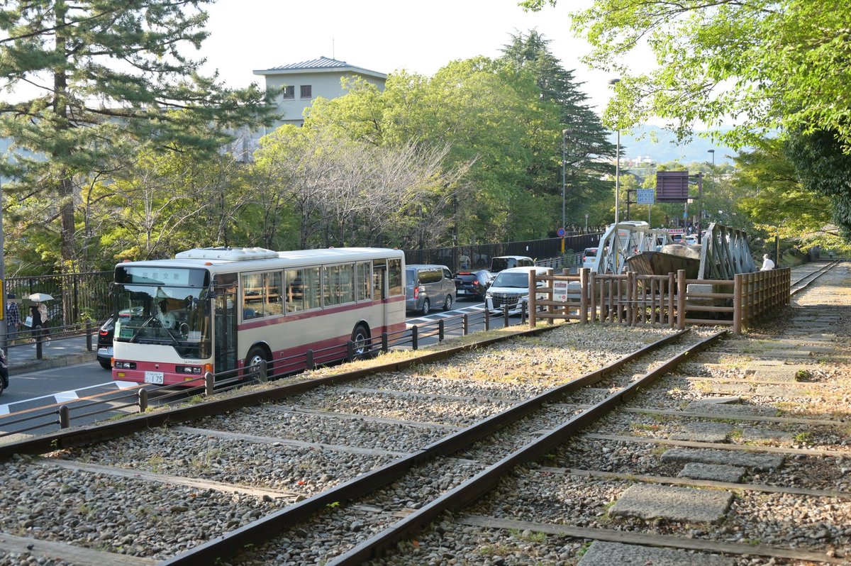 north721_camera's tweet photo. 京都文教学園　175
京都200は175
KL-MP33JM https://t.co/HAxBhT4vAp