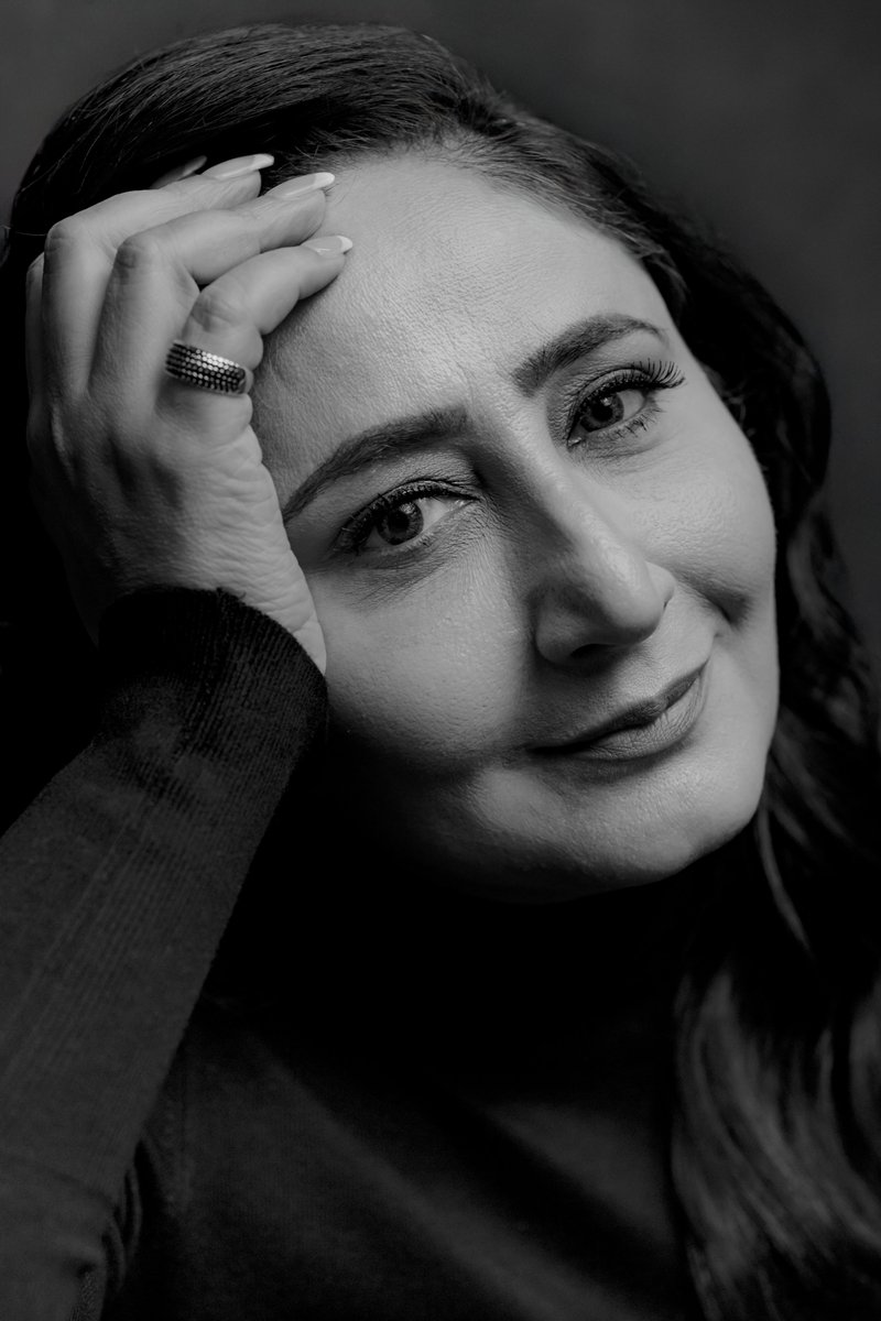 geetikaganju's tweet image. मैं हूँ ना
.
.
.
.
.
.
.
#Expression #Emotion
Portrait by #AnandRathi 
.
.
#GitikkaGanjuDhar #Actor #Anchor
#Speaker
#love #instagood, #photooftheday #fashion #photography #Headshots #Portrait #BlackandWhite
Edited · 1 m