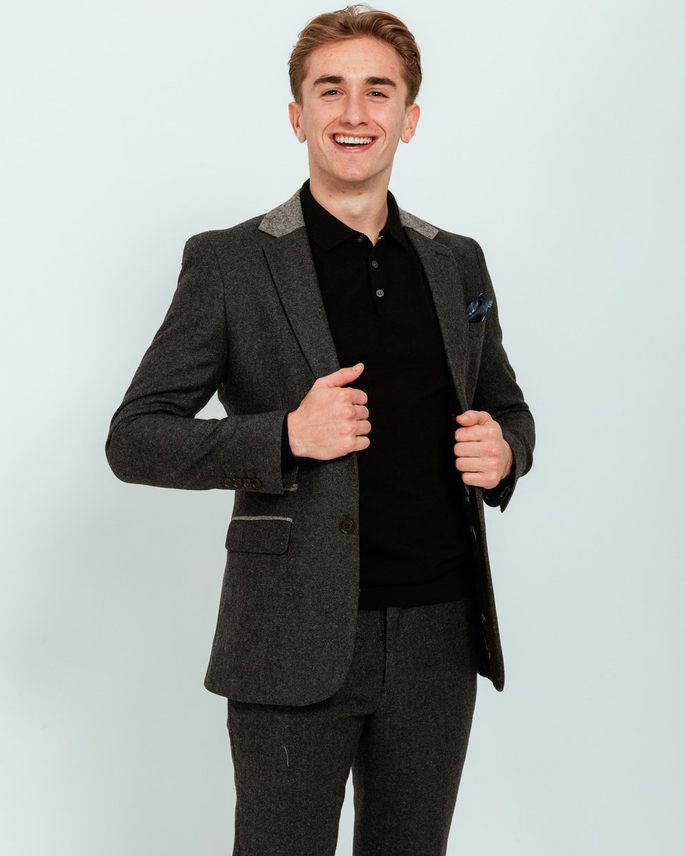 💼 Suit Up in Style! 💼
Get up to 20% off on men’s formalwear, suits &amp; tuxedos! ✨ Use #vouchercode at checkout and step out looking sharp. 👔
👉 Shop Now: shorturl.at/2ddjp