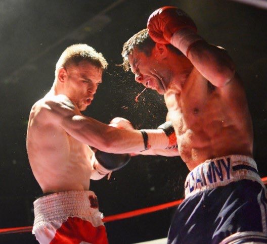 MatureBoxer tweet media