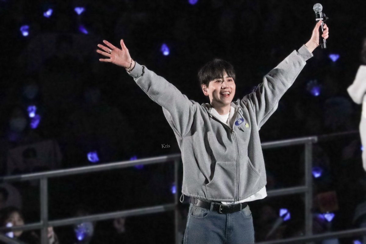 heyitscrispyy_'s tweet photo. 20260308 SUPER SHOW 10 in JAPAN

#슈퍼주니어 #SUPERJUNIOR
#SUPERSHOW #SUPERSHOW10
#20th_Anniversary_TOUR
#규현 #KYUHYUN https://t.co/PR54sPjWTY