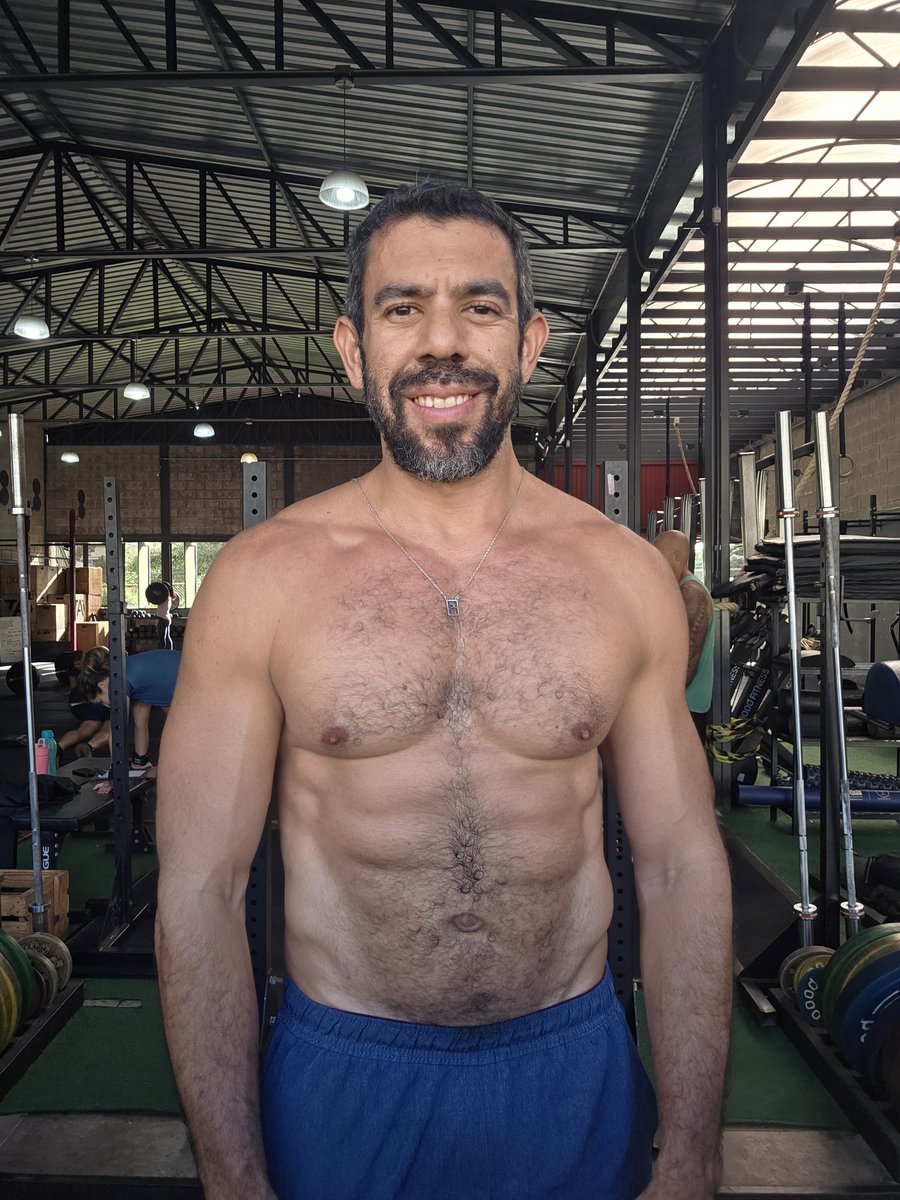 leosousandrade's tweet image. SEGUNDOOOOU #CrossFit